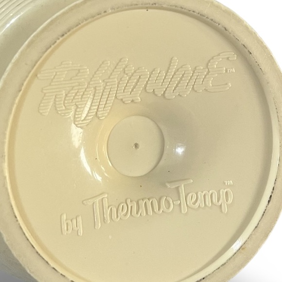 Vintage Raffiaware Green Dessert Bowl - Picture 5 of 5